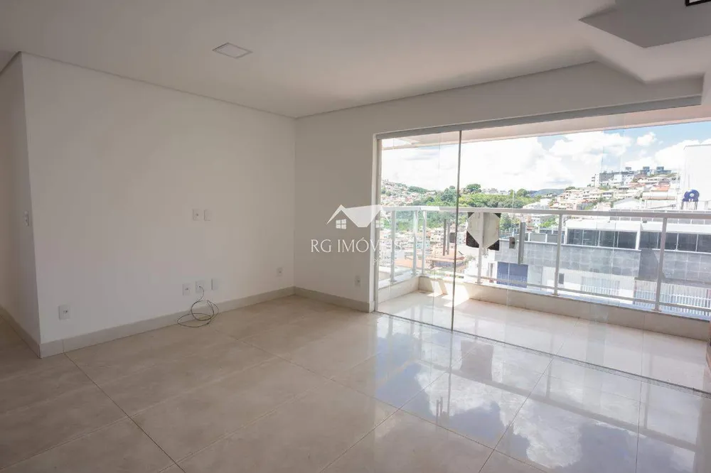 Cobertura, 3 quartos, 180 m² - Foto 2