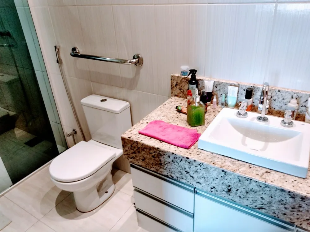 Casa, 4 quartos, 332 m² - Foto 1