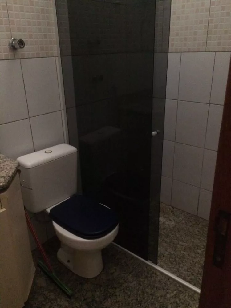 Casa à venda com 2 quartos, 100m² - Foto 3