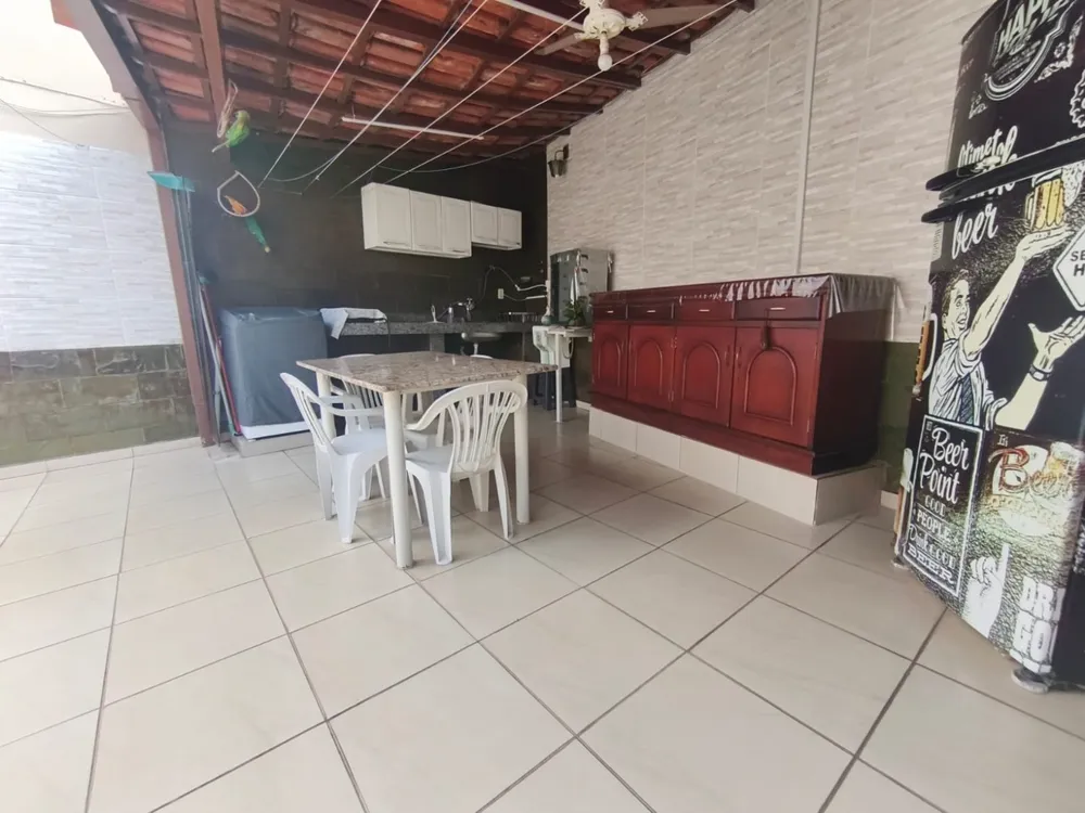 Casa, 3 quartos, 240 m² - Foto 11