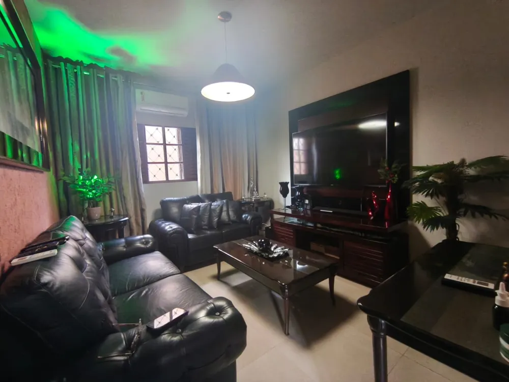 Casa, 3 quartos, 240 m² - Foto 7