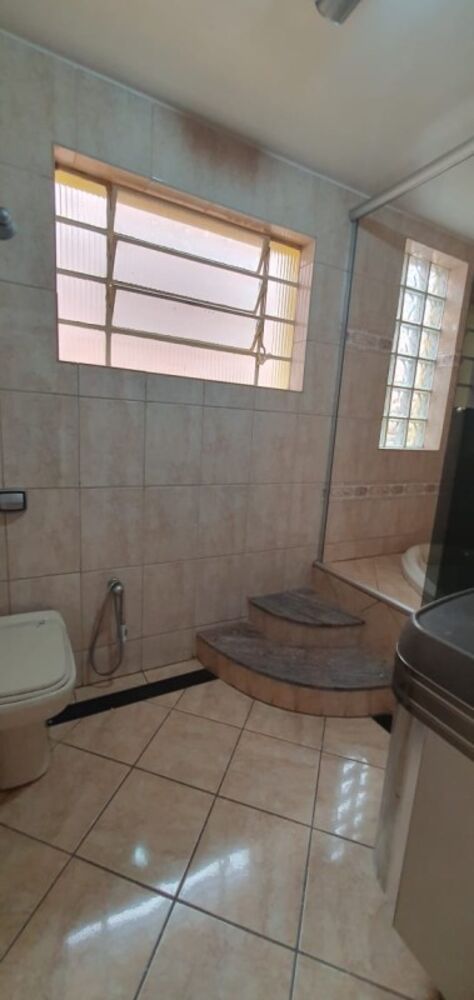 Casa à venda com 4 quartos, 333m² - Foto 16