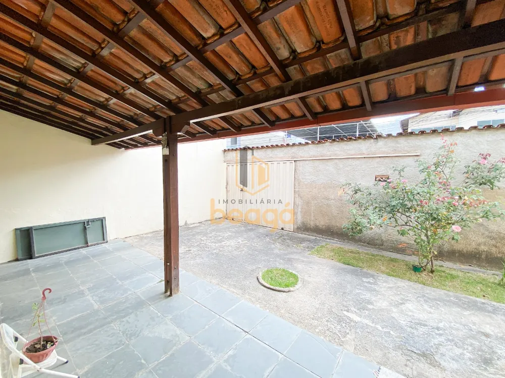 Casa, 3 quartos, 140 m² - Foto 2
