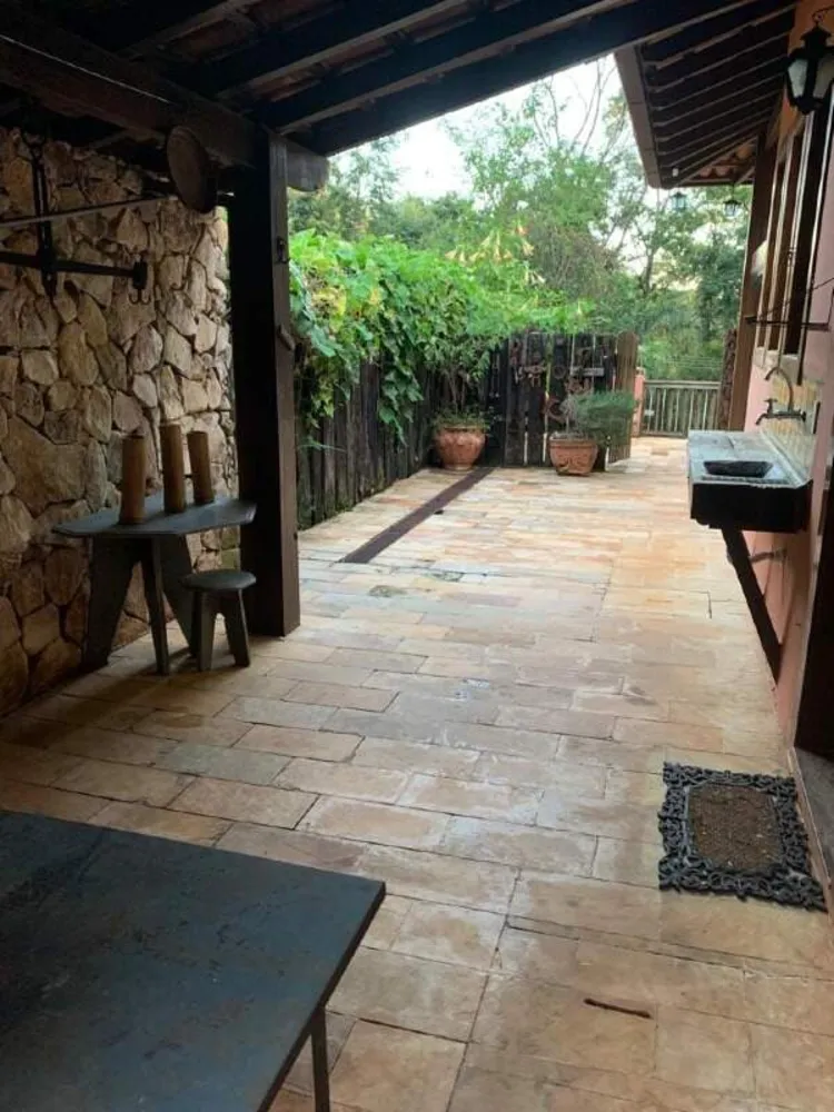 Casa, 6 quartos, 600 m² - Foto 2
