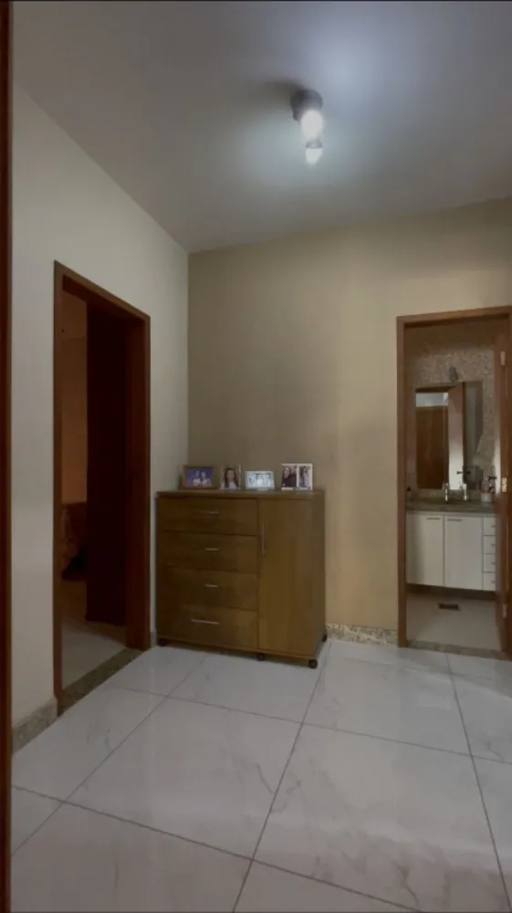 Casa, 4 quartos, 210 m² - Foto 6