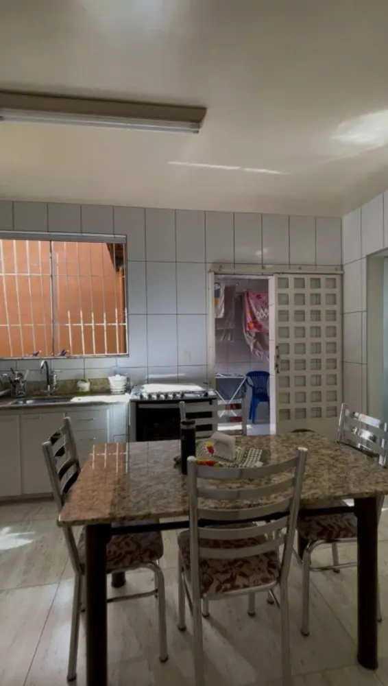 Casa, 4 quartos, 210 m² - Foto 7