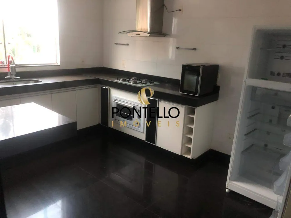 Casa, 3 quartos, 250 m² - Foto 5