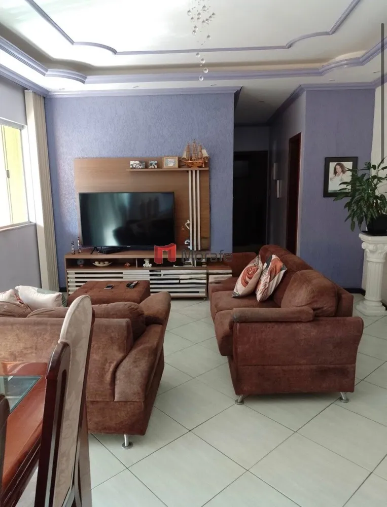 Casa, 3 quartos, 200 m² - Foto 1