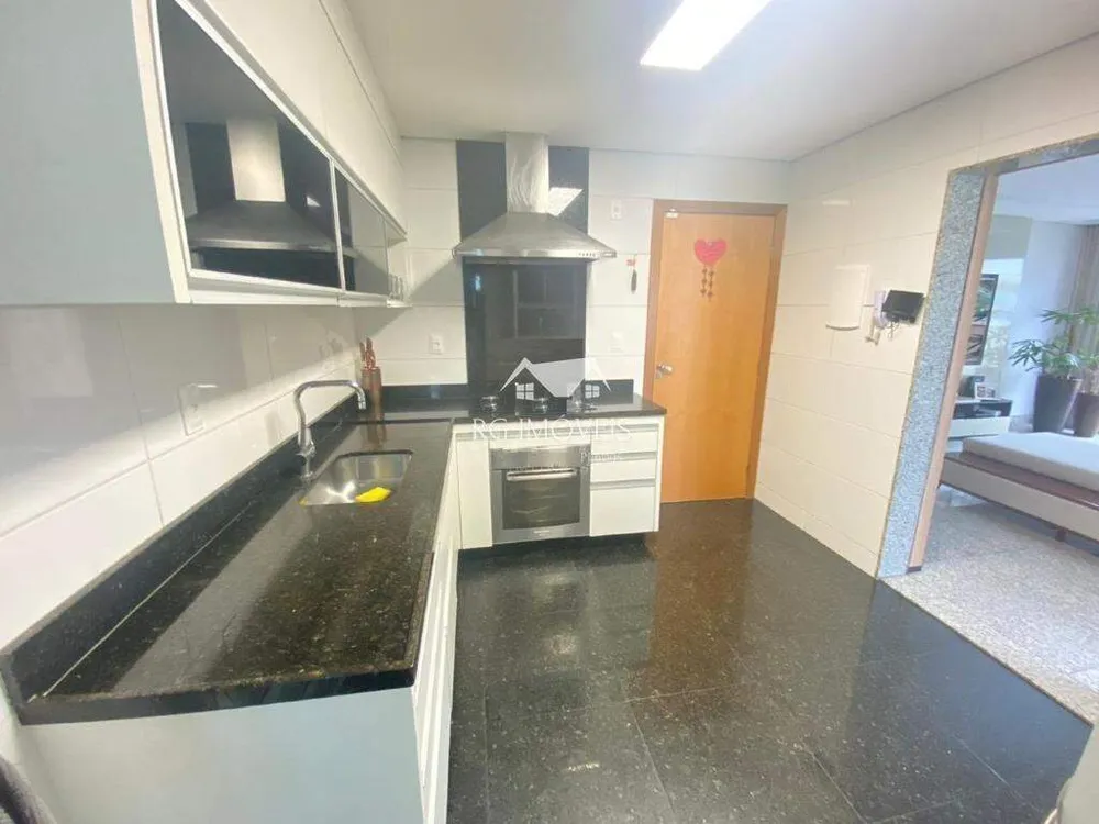Cobertura, 3 quartos, 251 m² - Foto 1