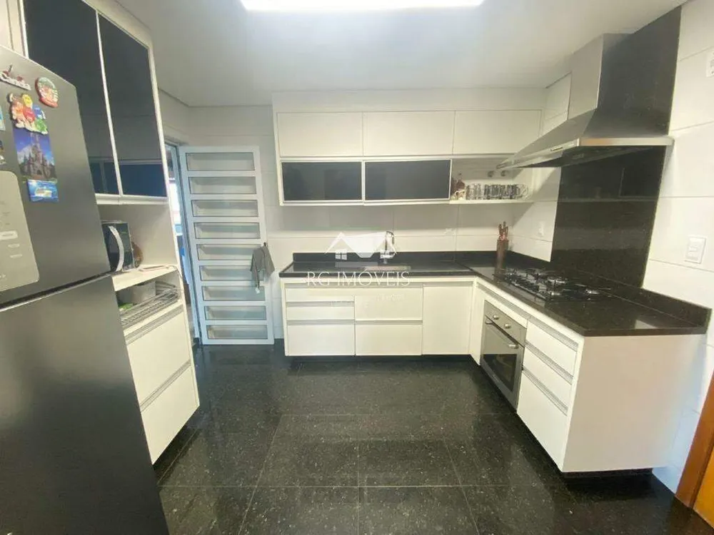 Cobertura, 3 quartos, 251 m² - Foto 5