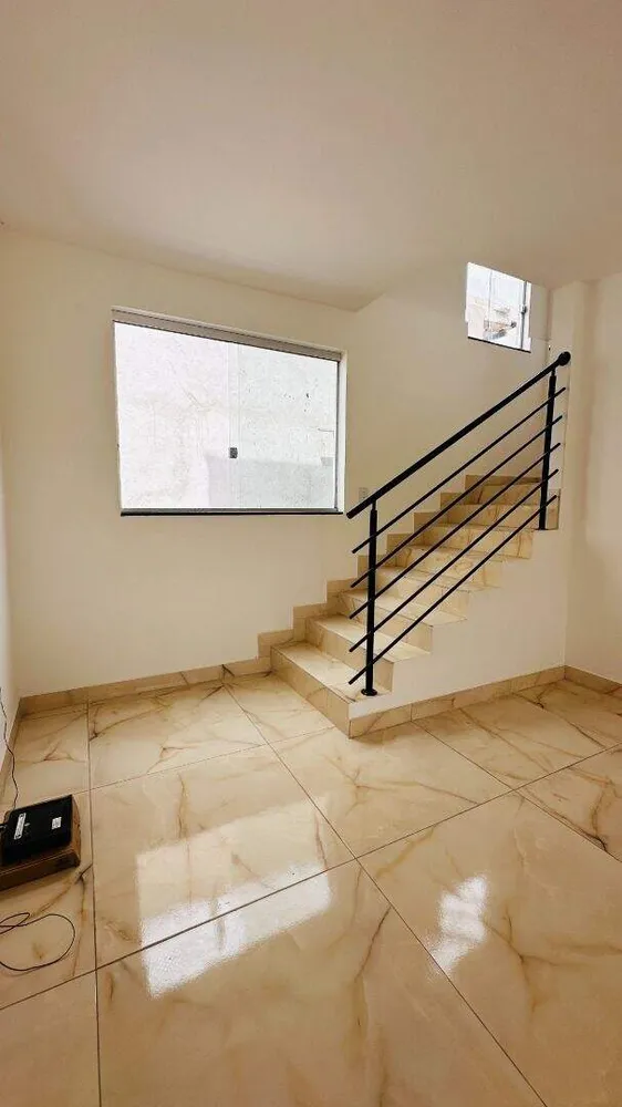 Casa, 2 quartos, 67 m² - Foto 2
