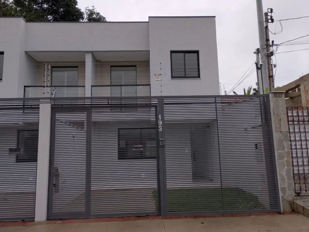 Casa, 3 quartos, 96 m² - Foto 1