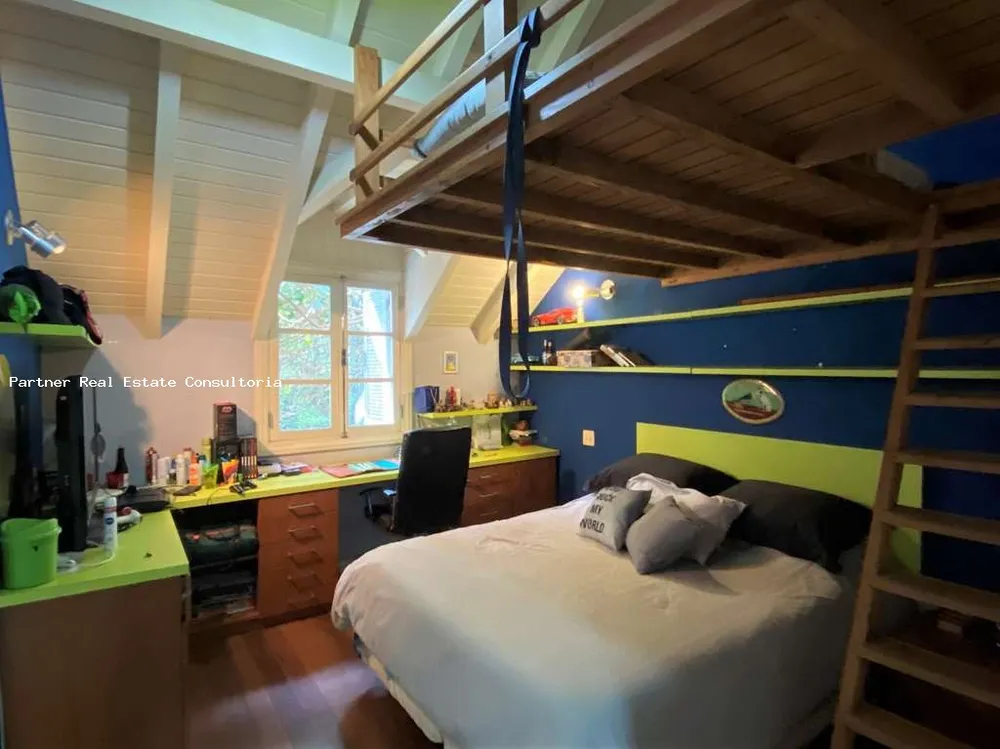 Casa, 4 quartos, 3135 m² - Foto 24