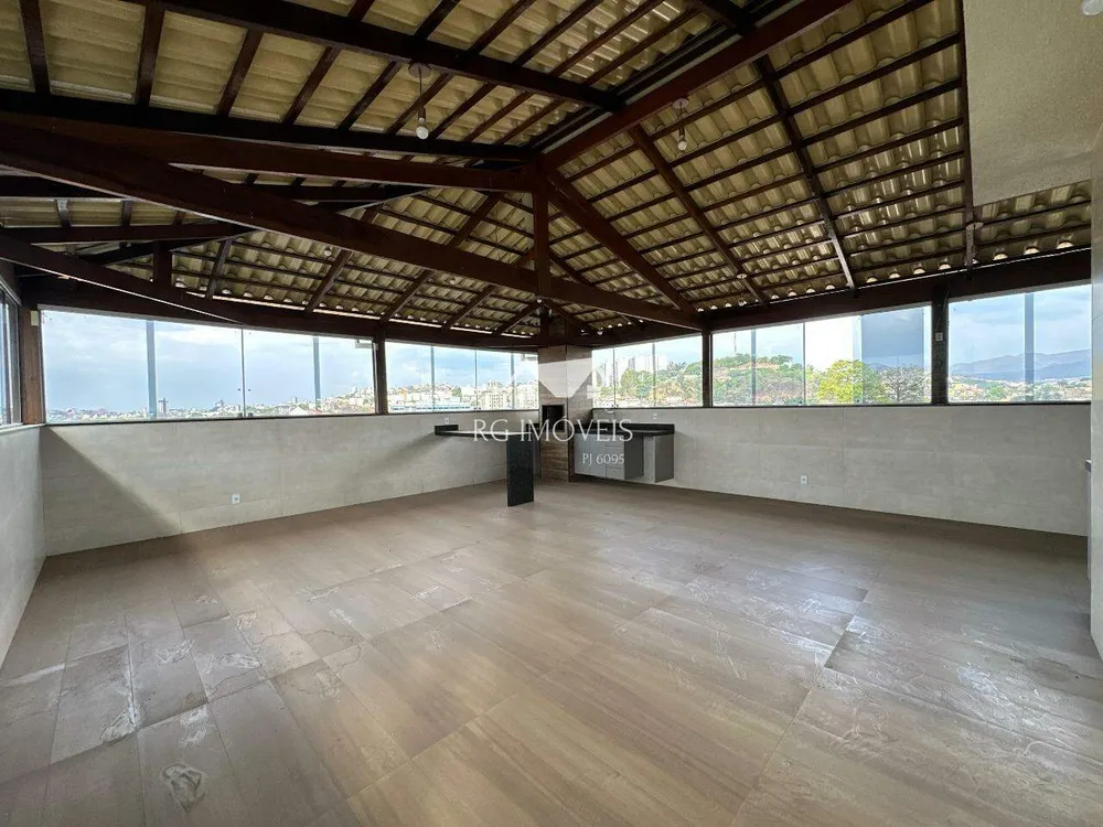Cobertura, 3 quartos, 184 m² - Foto 2