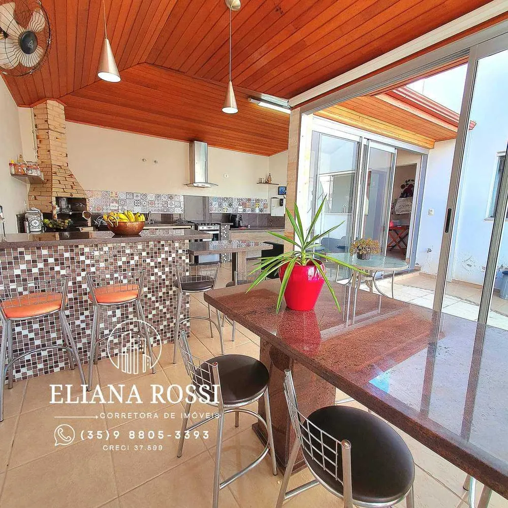 Casa, 3 quartos, 300 m² - Foto 4