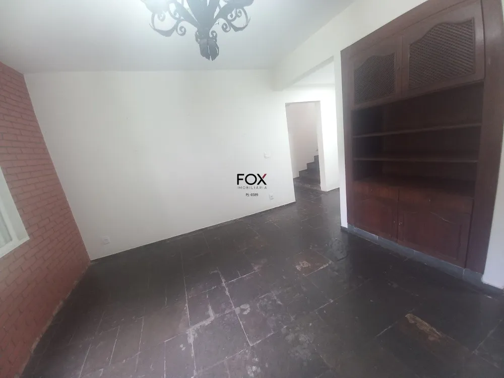Casa, 4 quartos, 330 m² - Foto 4