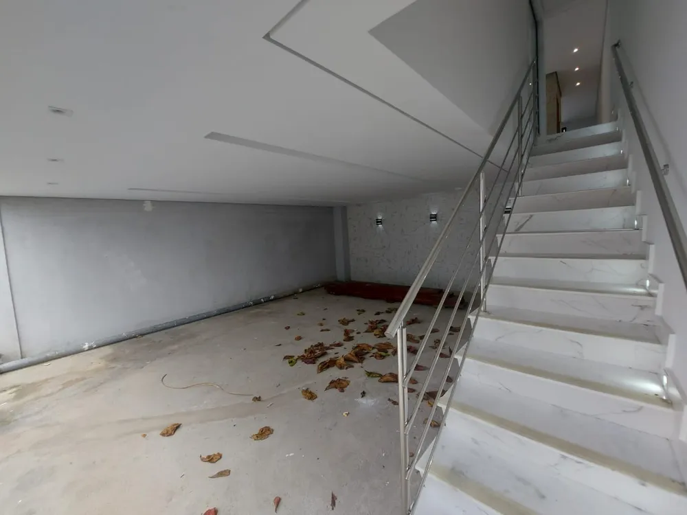 Casa, 3 quartos, 290 m² - Foto 4