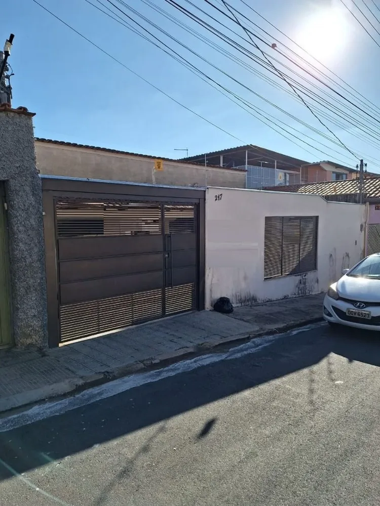 Casa, 3 quartos, 190 m² - Foto 1