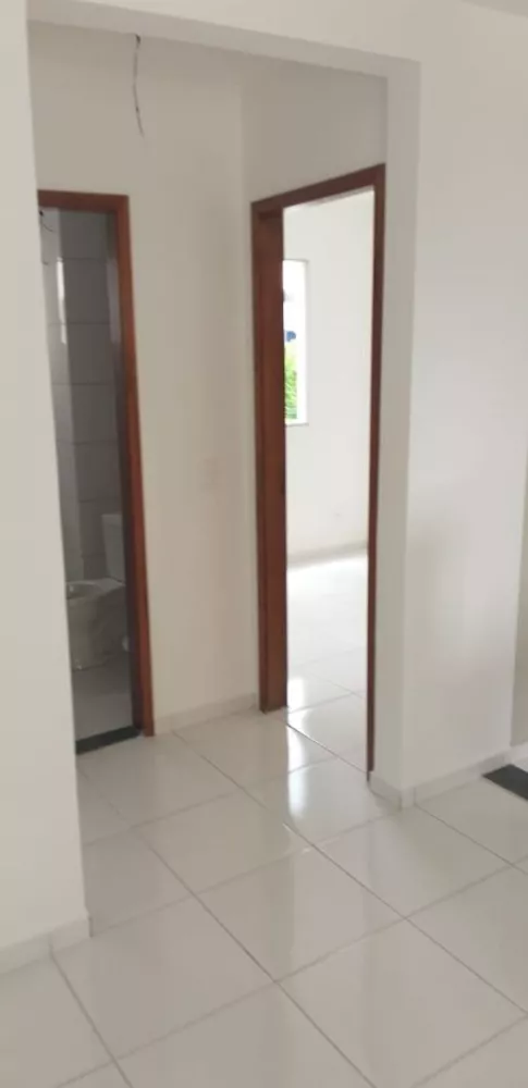 Apartamento à venda com 2 quartos, 46m² - Foto 3