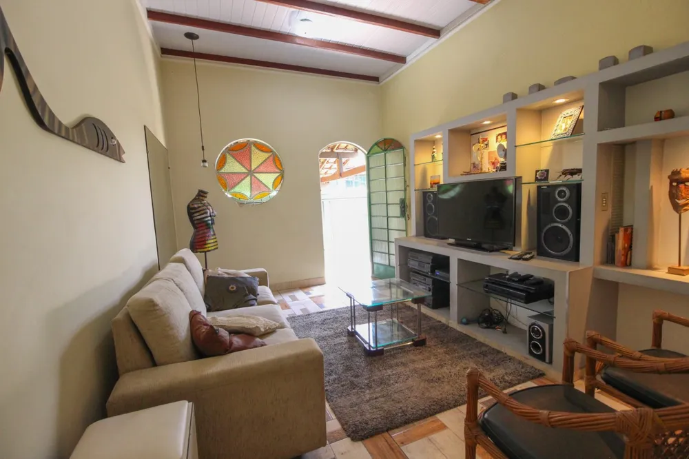 Casa, 3 quartos, 165 m² - Foto 2