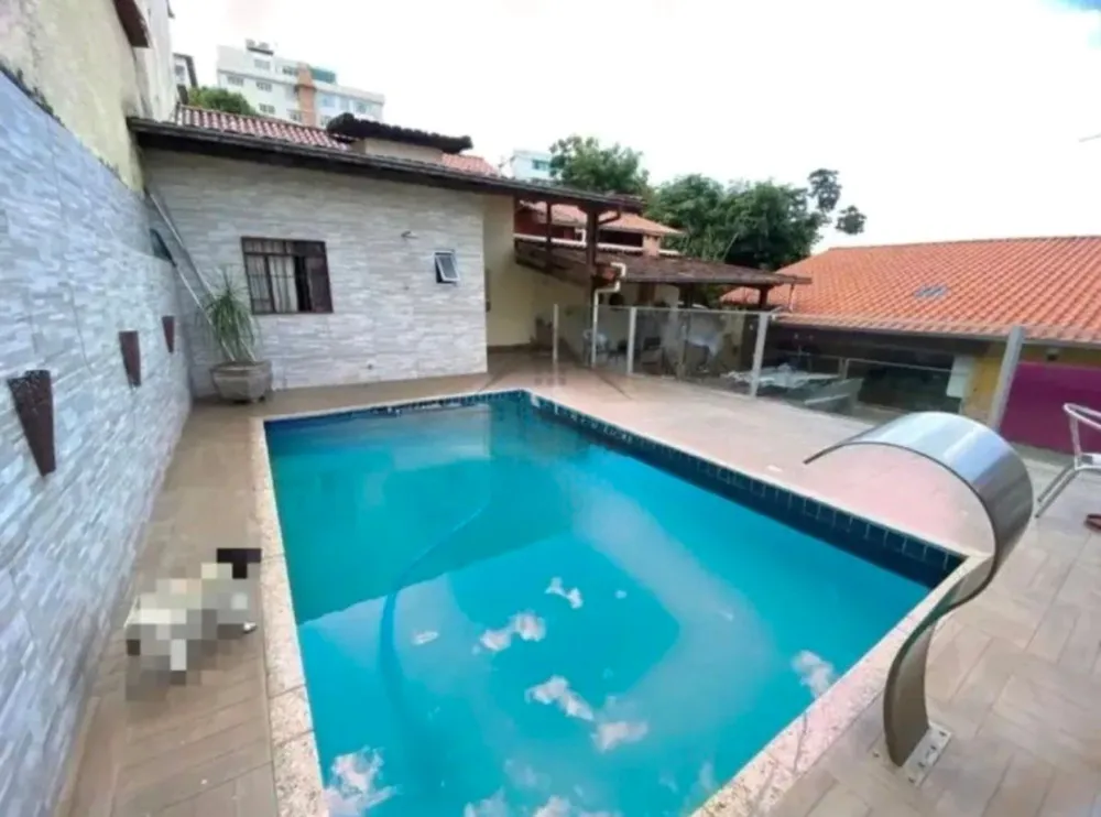 Casa, 4 quartos, 190 m² - Foto 1