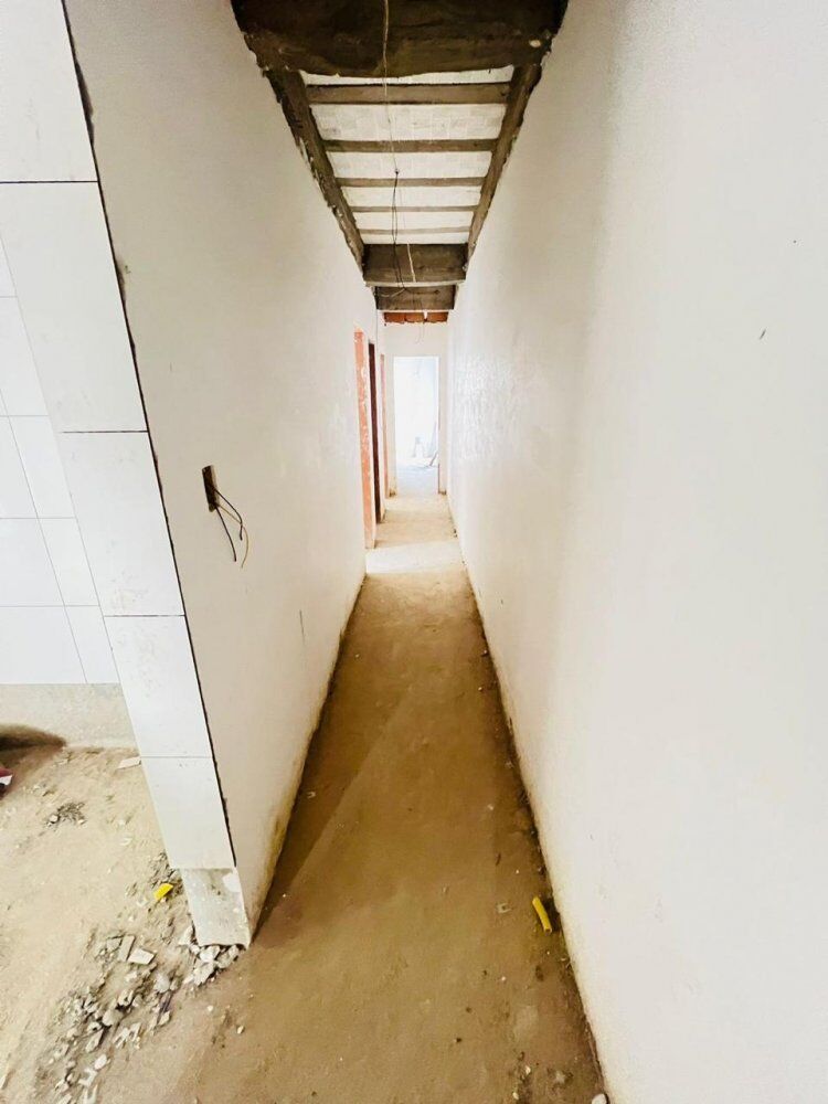 Casa à venda com 3 quartos, 90m² - Foto 6