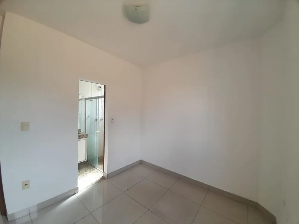 Apartamento, 3 quartos, 92 m² - Foto 2