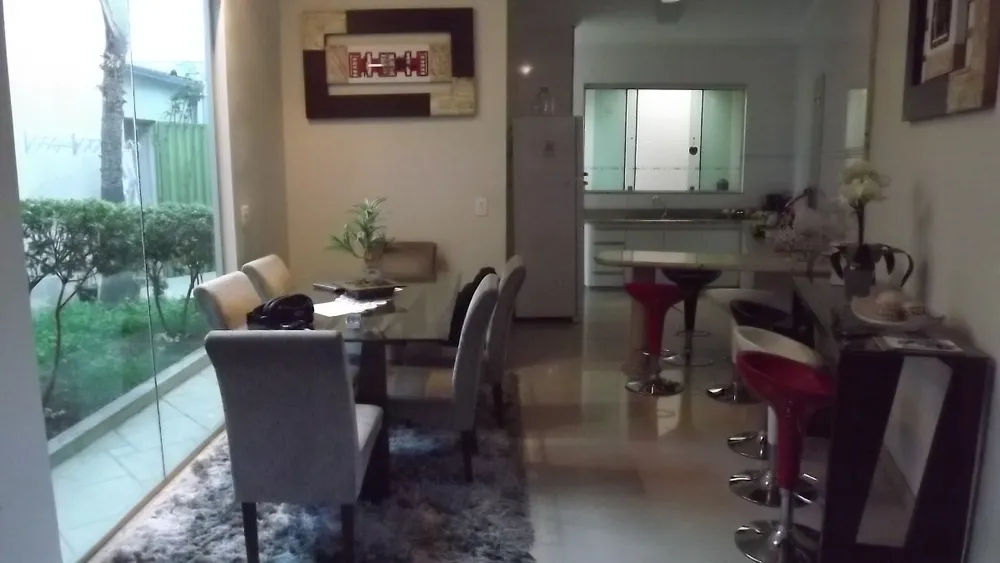 Casa, 3 quartos, 254 m² - Foto 3