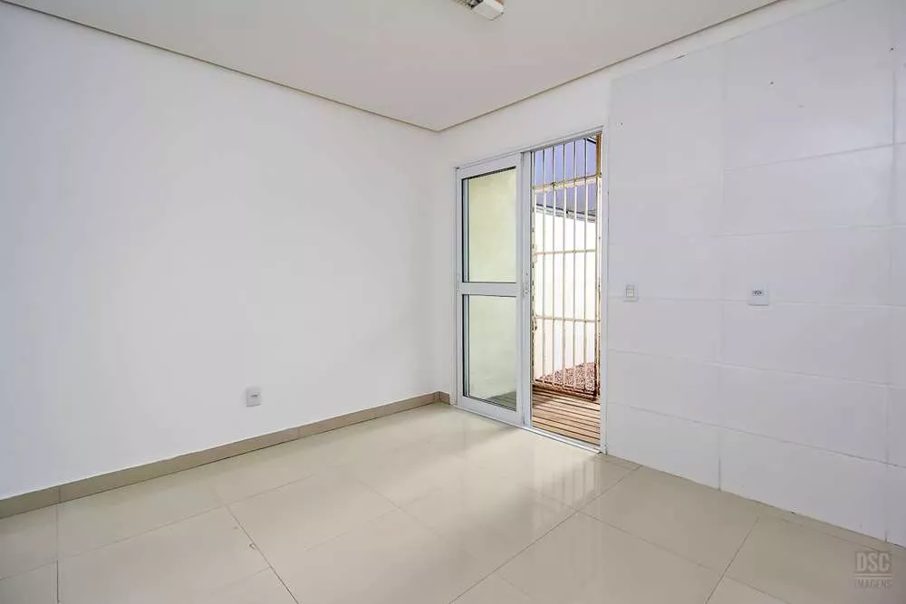 Casa à venda com 2 quartos, 87m² - Foto 9