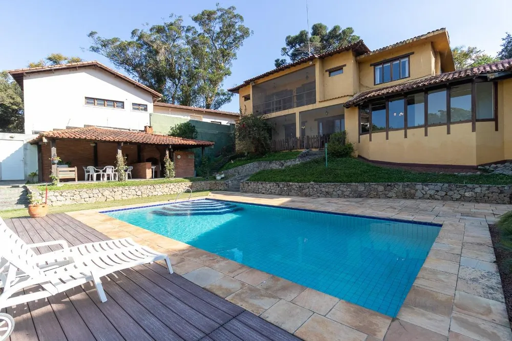 Casa, 5 quartos, 1498 m² - Foto 1