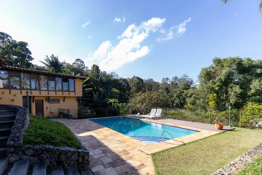 Casa, 5 quartos, 1498 m² - Foto 2