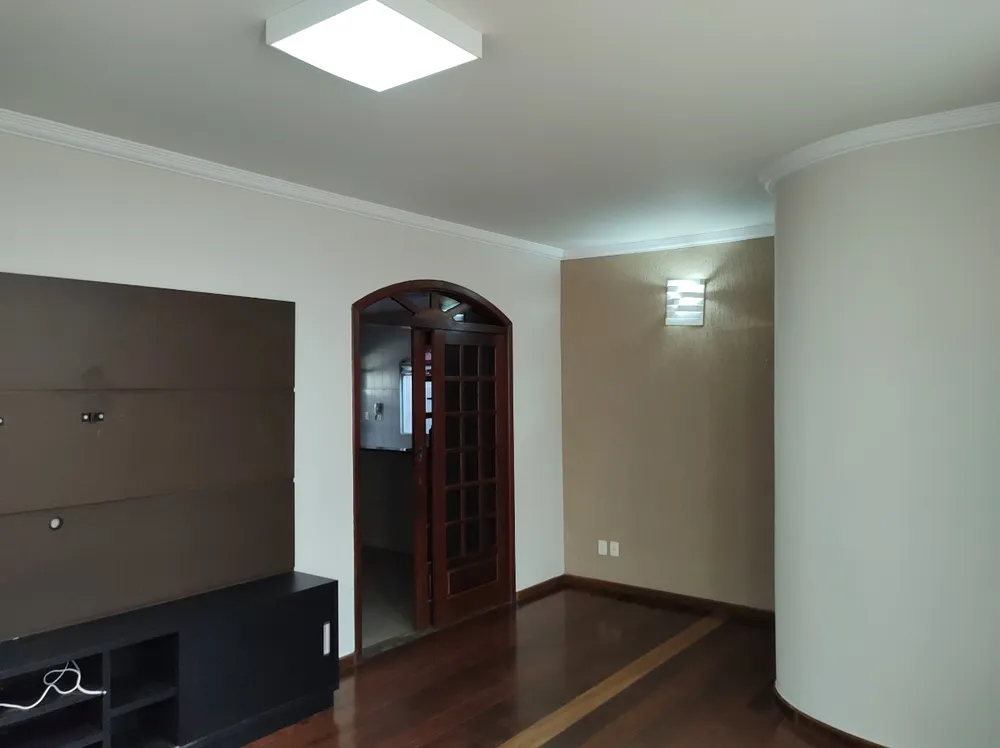 Casa, 3 quartos, 230 m² - Foto 3