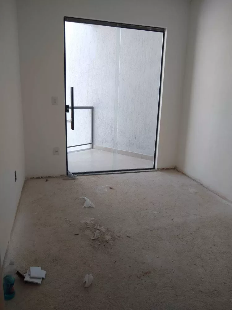 Casa à venda com 3 quartos, 110m² - Foto 12