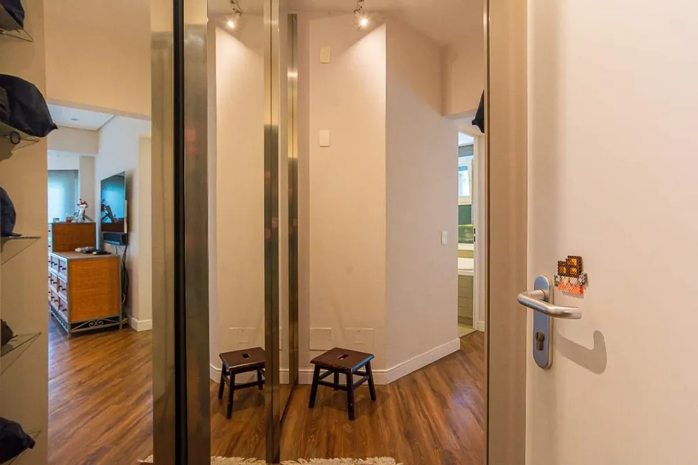 Apartamento, 4 quartos, 241 m² - Foto 7