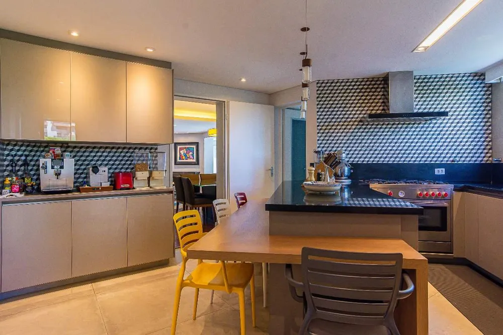 Apartamento, 4 quartos, 241 m² - Foto 10