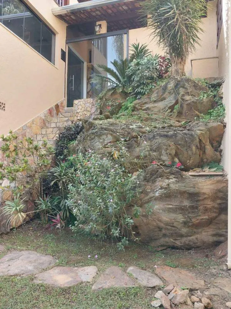 Casa, 5 quartos, 385 m² - Foto 1
