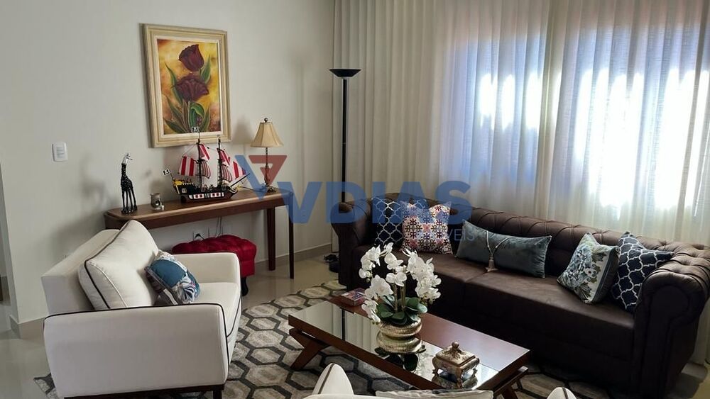Casa à venda com 3 quartos, 264m² - Foto 10