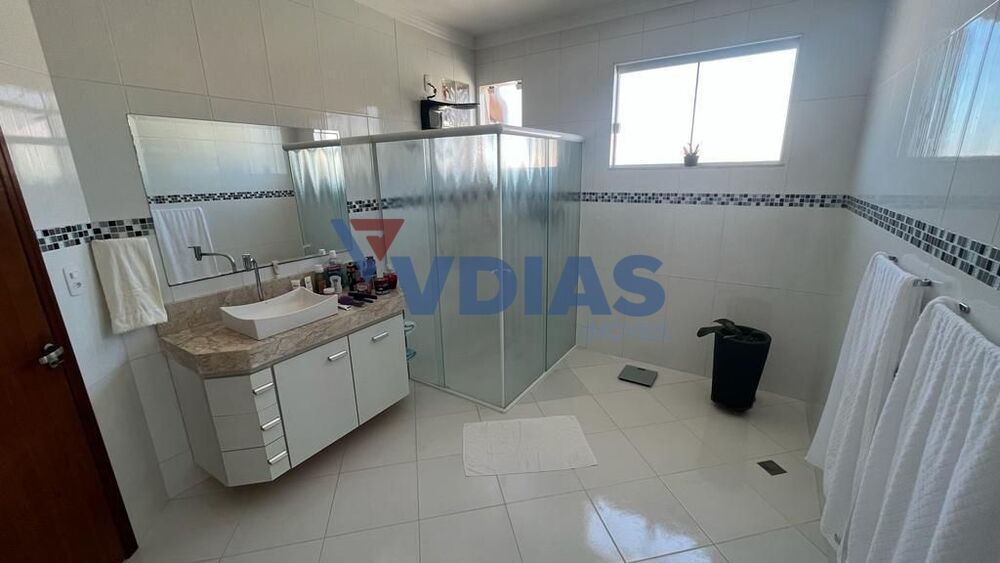 Casa à venda com 3 quartos, 264m² - Foto 21