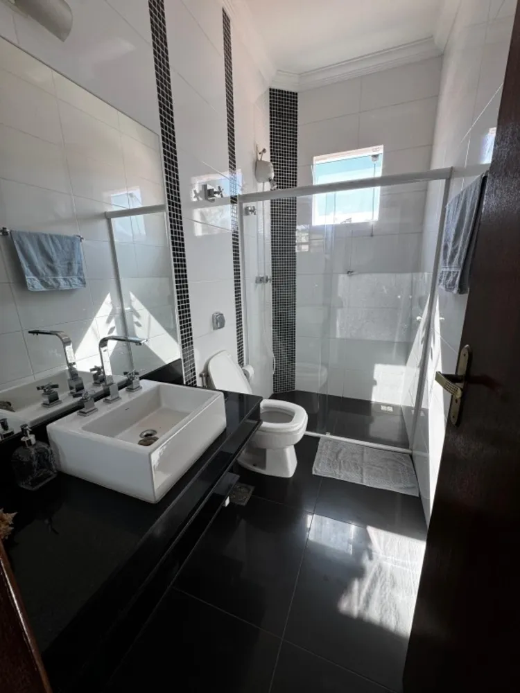 Casa, 4 quartos, 375 m² - Foto 19