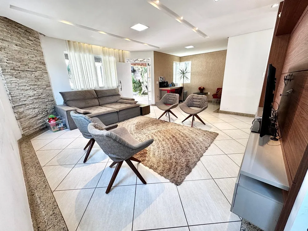 Casa, 4 quartos, 375 m² - Foto 2
