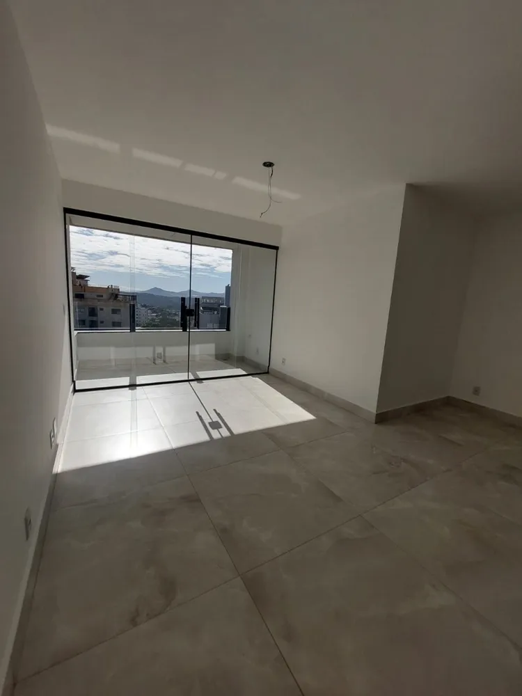 Apartamento, 3 quartos, 77 m² - Foto 2