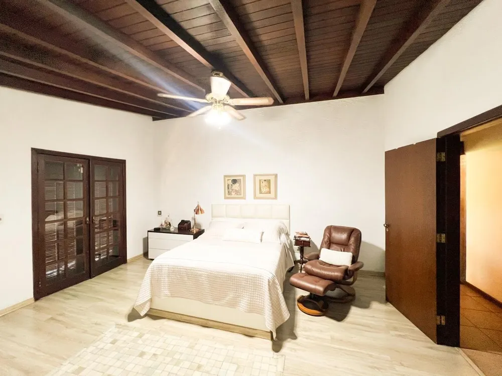Casa, 6 quartos, 600 m² - Foto 13