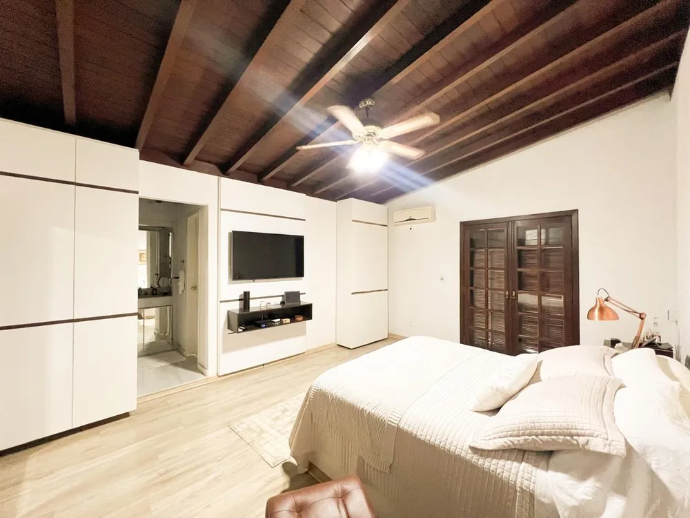 Casa, 6 quartos, 600 m² - Foto 11