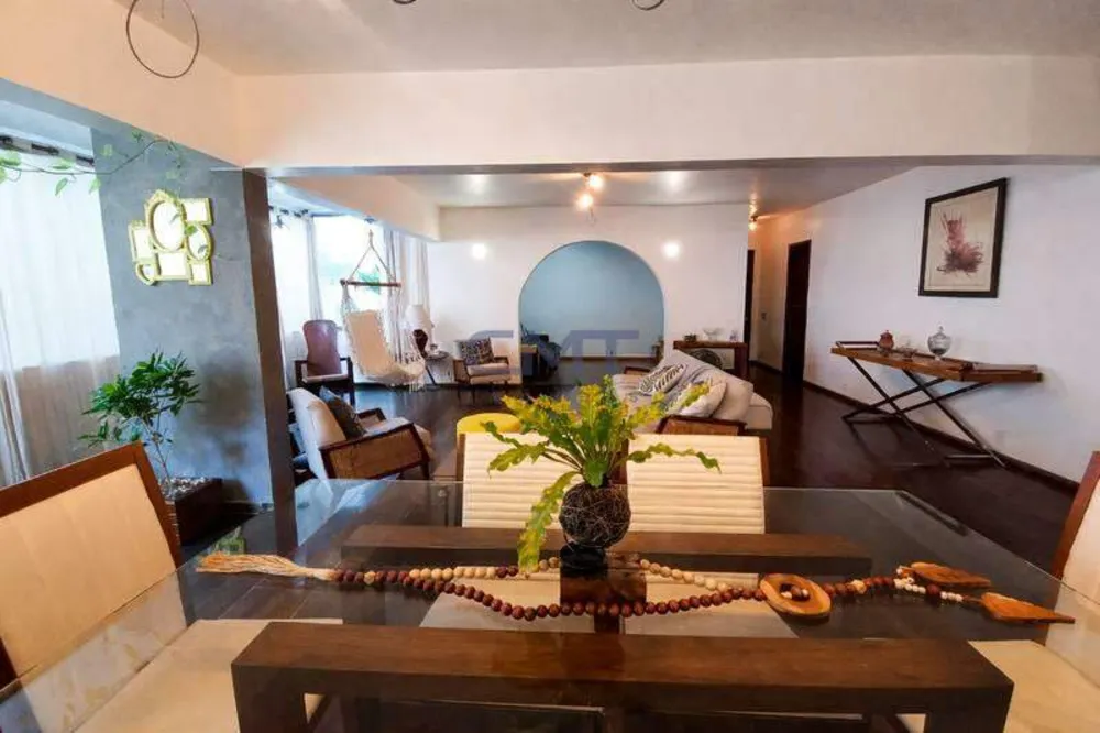 Apartamento, 3 quartos, 200 m² - Foto 1
