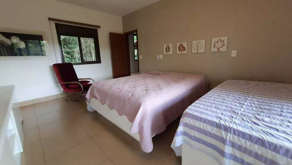 Casa de Condomínio à venda com 4 quartos, 450m² - Foto 11