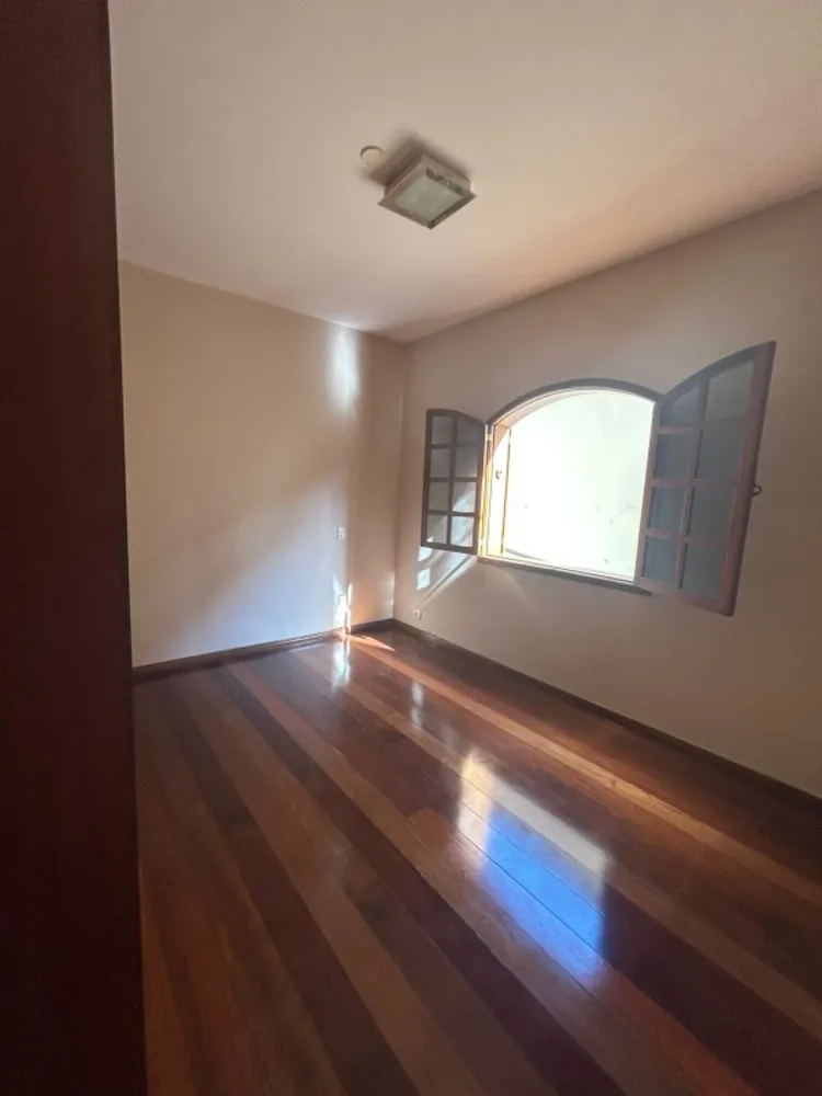 Casa, 4 quartos, 309 m² - Foto 8