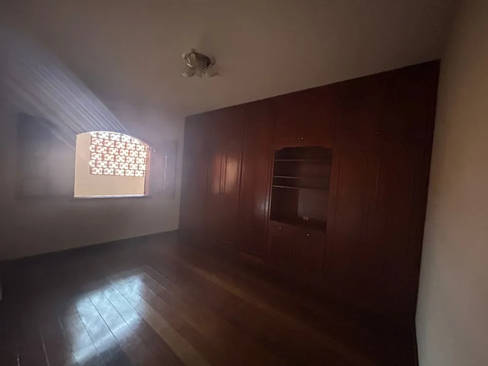 Casa, 4 quartos, 309 m² - Foto 10