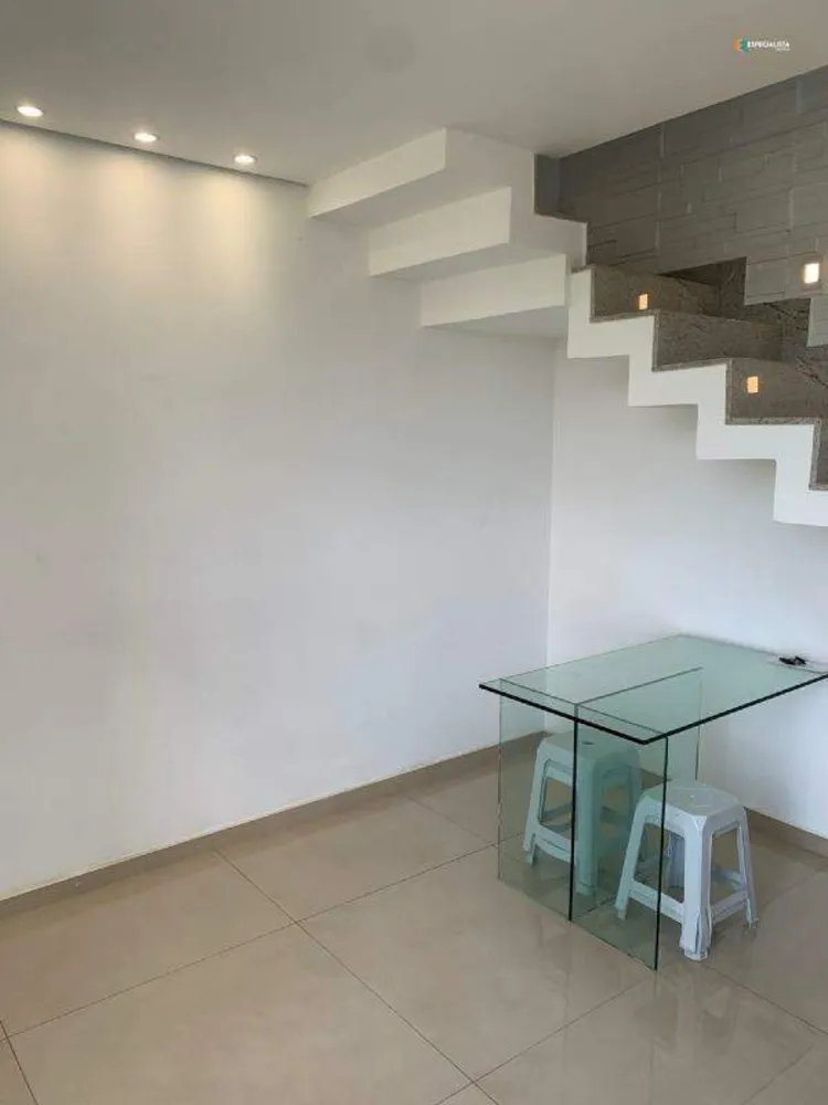 Cobertura, 2 quartos, 66 m² - Foto 1