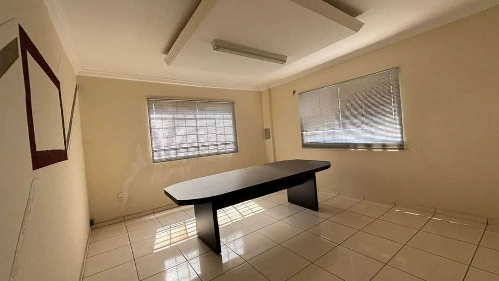 Depósito-Galpão, 1500 m² - Foto 1