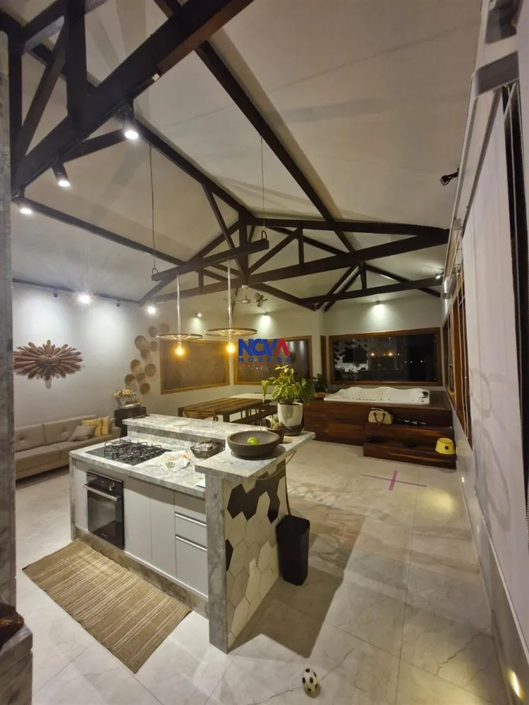 Casa, 5 quartos, 280 m² - Foto 4